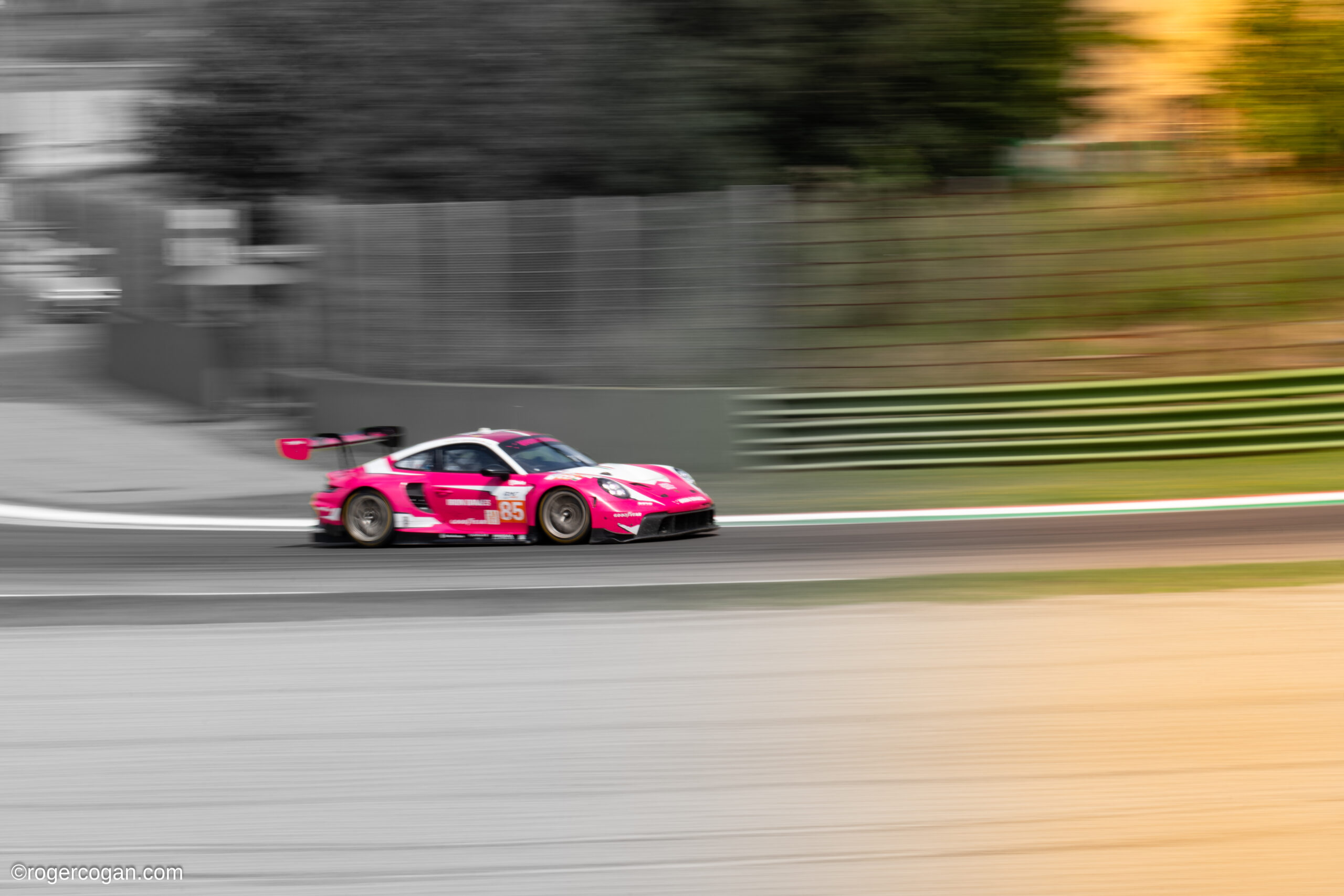 Roger Cogan – Motorsport & Fashion Photography